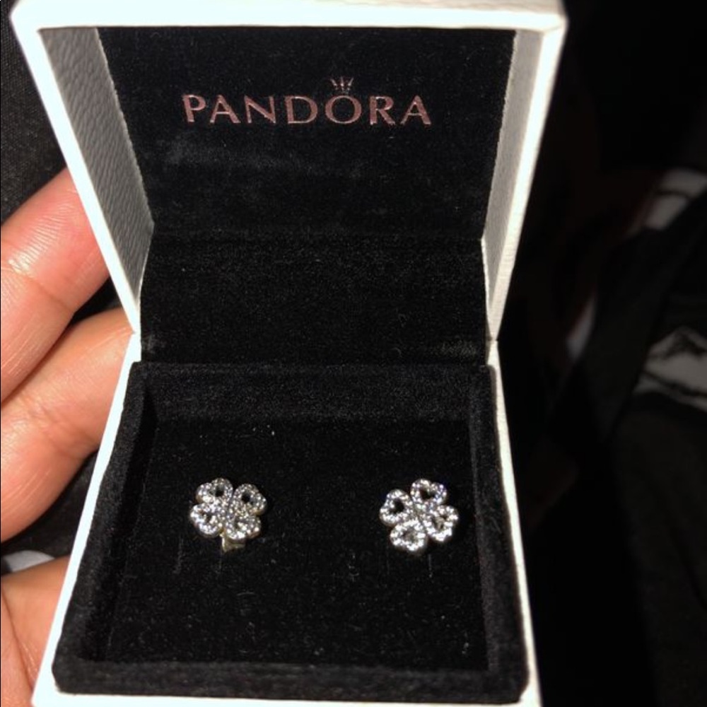 Pandora 4 leaf clover earrings